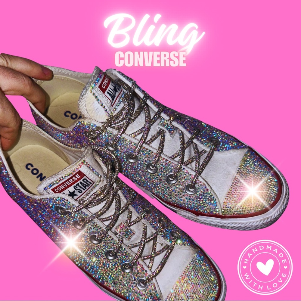 ✨Handmade pre owned bling converse with high quality crystals💎